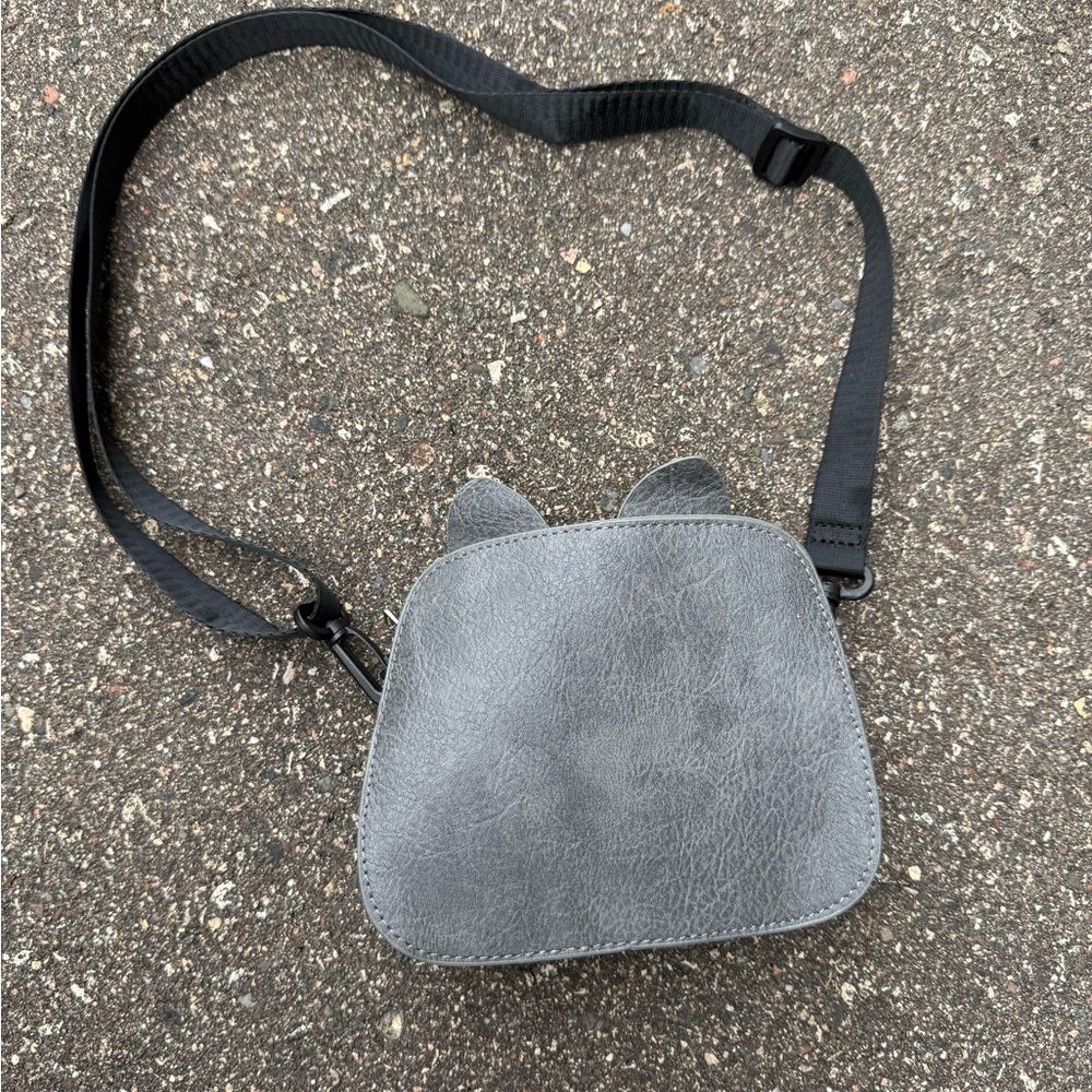 Gray Cat Small Crossbody Purse Bag Faux Leather Adjustable Removable Black Strap